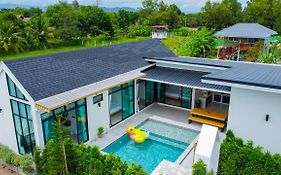 Villa Paramount 1